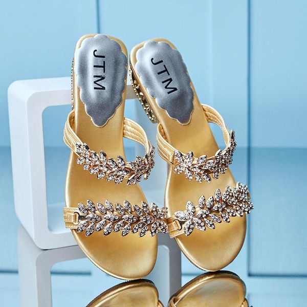 sandals 2021 summer diamond women's shoes fashion middle heel thick korean hollow women, Black
sandals 2021 summer diamond women's shoes fashion middle heel thick korean hollow women, Black