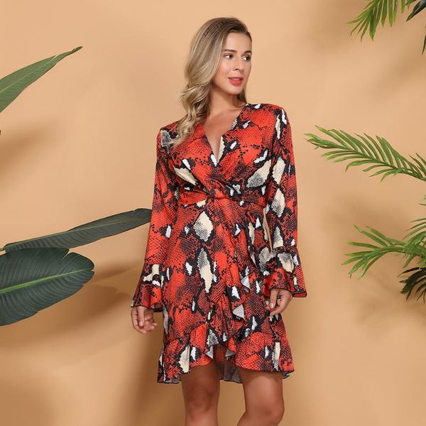 snake print v neck long sleeve a-line dress casual horn fall women elegant party mid-length vestido dresses, Black;gray
snake print v neck long sleeve a-line dress casual horn fall women elegant party mid-length vestido dresses, Black;gray