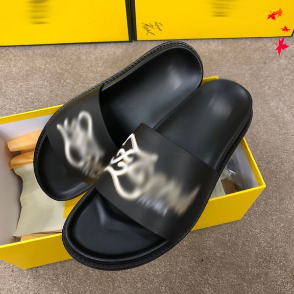 luxurys men slippers designer rubber slides sandal mens designers flat fashion shoes beach flip flops flower with box size 39-45 -g308, Black
luxurys men slippers designer rubber slides sandal mens designers flat fashion shoes beach flip flops flower with box size 39-45 -g308, Black