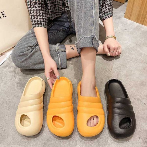 2021 new summer coconut hole shoes soft soled baotou sandals women's fashion sports leisure beach sandals, Black
2021 new summer coconut hole shoes soft soled baotou sandals women's fashion sports leisure beach sandals, Black