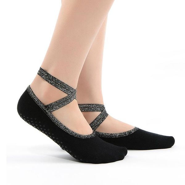 styles black meikan round head ballet dance sock slippers yoga socks women non-slip backless fitness sports series
styles black meikan round head ballet dance sock slippers yoga socks women non-slip backless fitness sports series