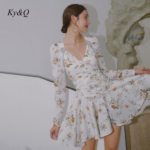 vintage boho chiffon floral slim mini dress 2021 summer elegant long sleeve v-neck a-line dresses party clothing casual, Black;gray
vintage boho chiffon floral slim mini dress 2021 summer elegant long sleeve v-neck a-line dresses party clothing casual, Black;gray