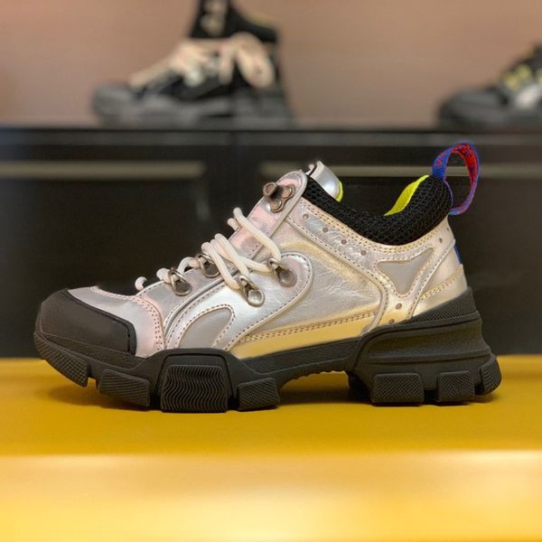 2021ss luxury designer beand shoes women men autumn rubber cowhide and canvas combination with box are size, Red;white
2021ss luxury designer beand shoes women men autumn rubber cowhide and canvas combination with box are size, Red;white