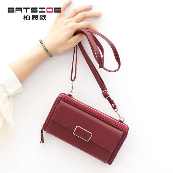 the wallet women's zipper hand large capacity chain fashion buckle mobile phone bag multi card long wallet, Black
the wallet women's zipper hand large capacity chain fashion buckle mobile phone bag multi card long wallet, Black