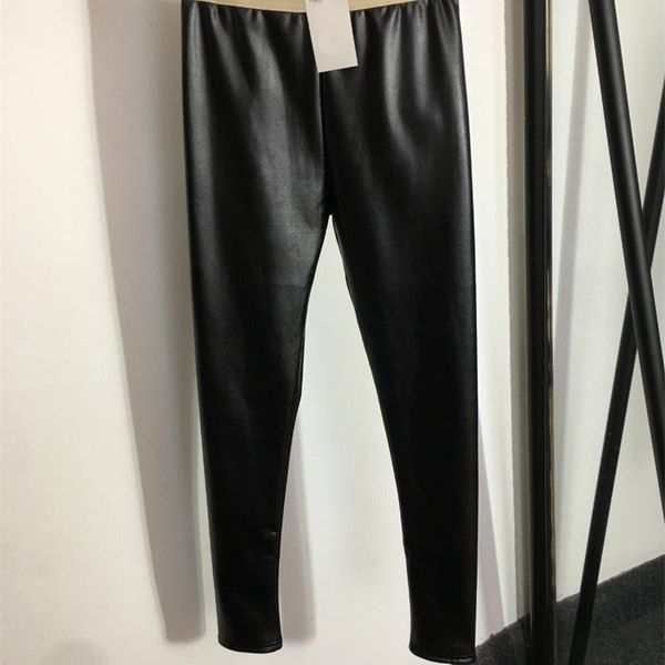 luxury spring and autumn women letter webbing elastic high waist slim-fit pu plus velvet leggings 211108, Black
luxury spring and autumn women letter webbing elastic high waist slim-fit pu plus velvet leggings 211108, Black