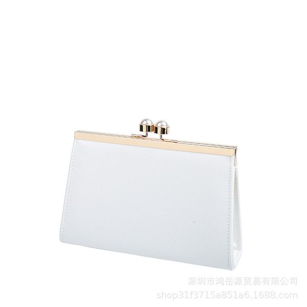 evening bag 2021 trend simple and generous women's banquet with slant span
evening bag 2021 trend simple and generous women's banquet with slant span