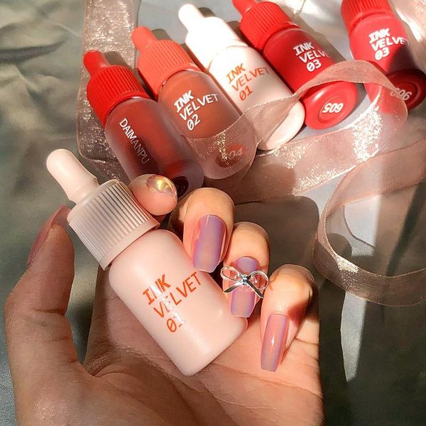 lip gloss velvety matte lipstick long lasting nonstick cup not fade makeup cosmetics for girl women teea889
lip gloss velvety matte lipstick long lasting nonstick cup not fade makeup cosmetics for girl women teea889