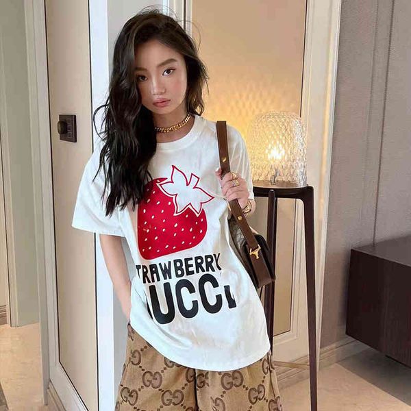 2022 factory wholesale new model trendy strawberry lettered print high sense loose round neck age reducing t-shirt women's, White
2022 factory wholesale new model trendy strawberry lettered print high sense loose round neck age reducing t-shirt women's, White