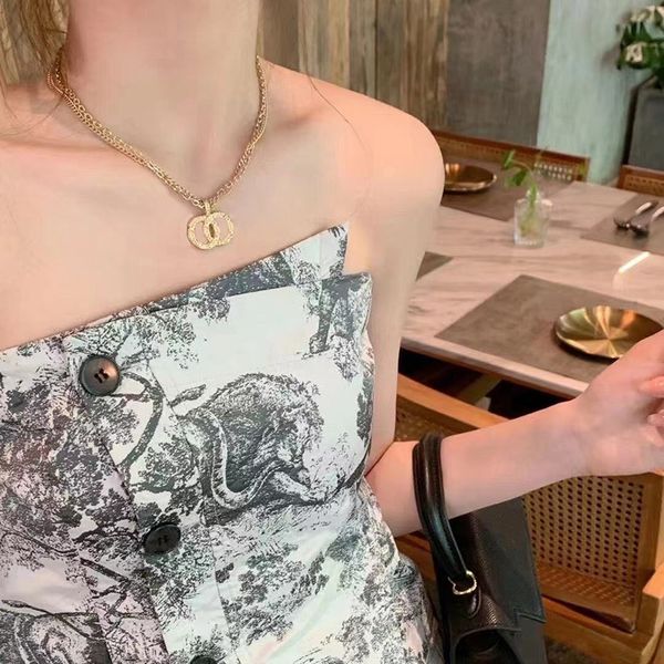 designers necklace fashion women's jewelry luxurys double layer pendant necklaces letter retro temperament clavicle chain fashion neck, Silver
designers necklace fashion women's jewelry luxurys double layer pendant necklaces letter retro temperament clavicle chain fashion neck, Silver