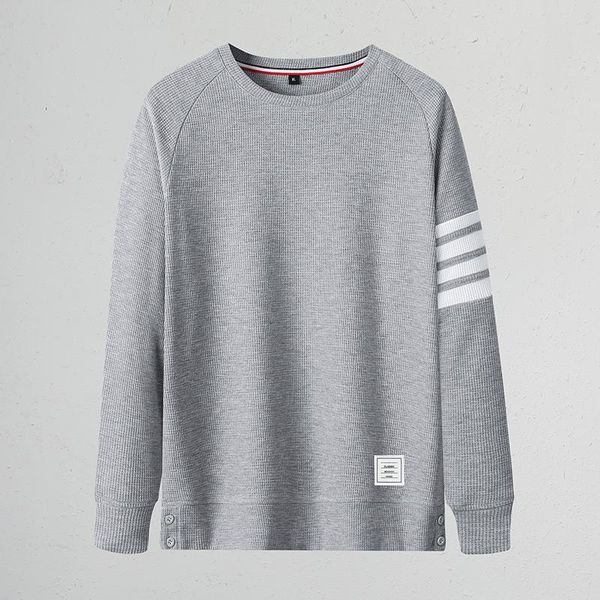 men's sweaters autumn style waffle sweater round neck striped solid color practical fashion trend long sleeve bottoming shirt men, White;black
men's sweaters autumn style waffle sweater round neck striped solid color practical fashion trend long sleeve bottoming shirt men, White;black