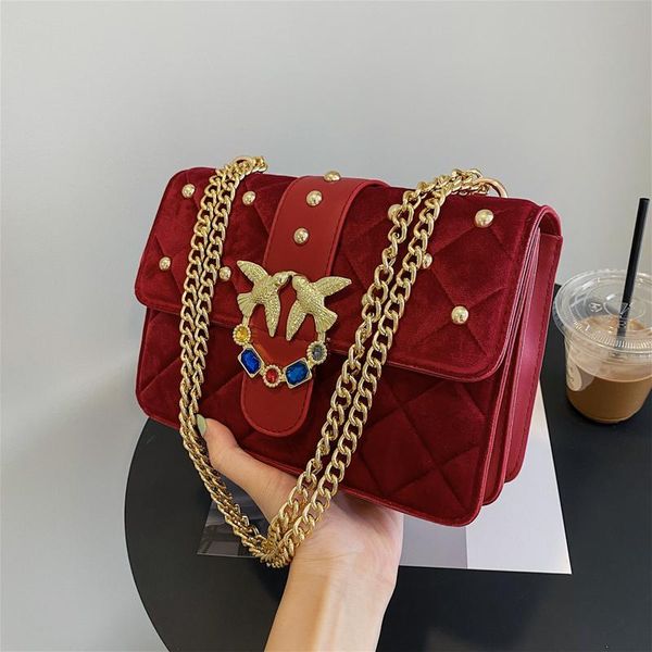 evening bags 2021 ladies fashion solid color fabric one shoulder messenger bag designer metal buckle flap
evening bags 2021 ladies fashion solid color fabric one shoulder messenger bag designer metal buckle flap