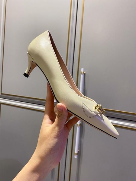 2021 fashion designer women shoes high heels sandals scarpe firmate chaussures womens designers heel sandale with box size 35-39 -g048, Black
2021 fashion designer women shoes high heels sandals scarpe firmate chaussures womens designers heel sandale with box size 35-39 -g048, Black