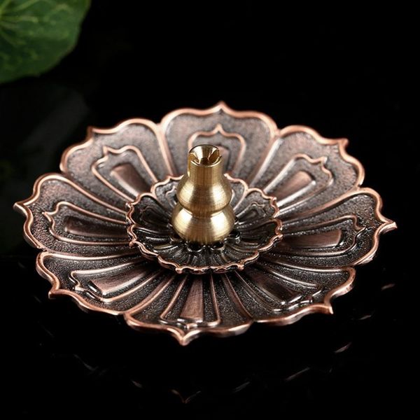 fragrance lamps lotus incense burner small coil holder home decor classical stick censer office decoration craft 1
fragrance lamps lotus incense burner small coil holder home decor classical stick censer office decoration craft 1