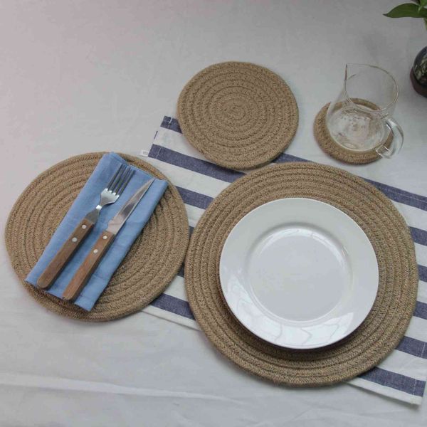 round handmade linen woven meal mat household creative heat insulation anti scalding pot cup bowl
round handmade linen woven meal mat household creative heat insulation anti scalding pot cup bowl