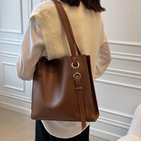 evening bags vintage female tote shoulder bag 2021 quality pu leather women's designer handbag and purse large capacity women
evening bags vintage female tote shoulder bag 2021 quality pu leather women's designer handbag and purse large capacity women