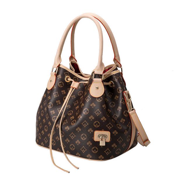 highquality luxury printed design women bucket bag classic fashion shoulder messenger pu high capacity handbag
highquality luxury printed design women bucket bag classic fashion shoulder messenger pu high capacity handbag