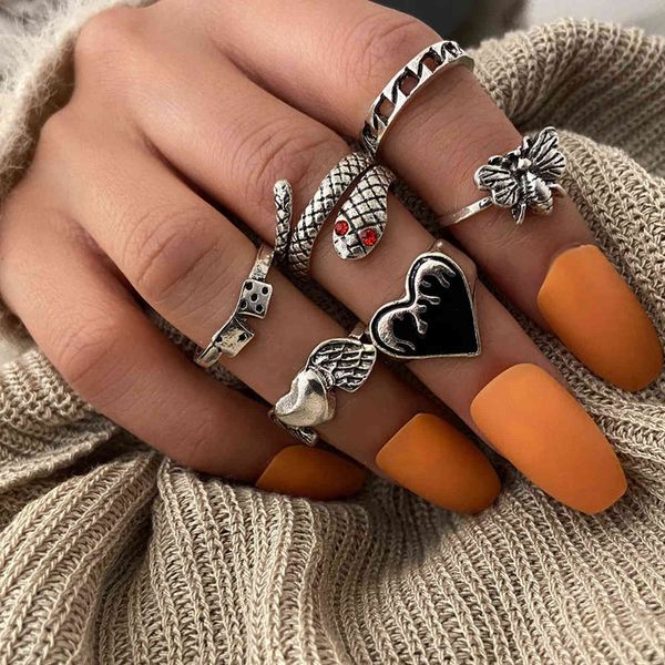 punk snake gothic silver color finger ring set 6pcs for women heart butterfly wing angel wings cupid charms rings jewelry g1125, Slivery;golden
punk snake gothic silver color finger ring set 6pcs for women heart butterfly wing angel wings cupid charms rings jewelry g1125, Slivery;golden