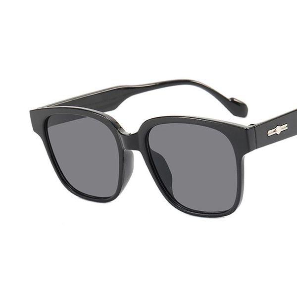 outdoor eyewear rectangle vintage sunglasses 2021 fashion design retro sun glasses female lady eyeglass casual goggles uv400
outdoor eyewear rectangle vintage sunglasses 2021 fashion design retro sun glasses female lady eyeglass casual goggles uv400