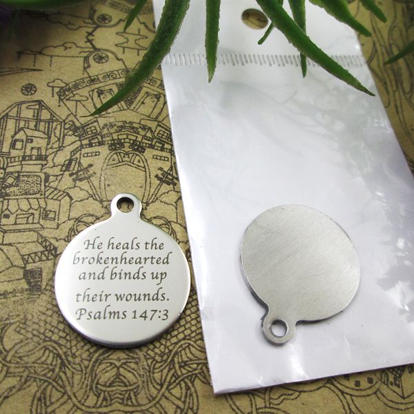40pcs--stainless steel charms"he heals the brokenhearted and binds up their wounds. psalms 147:3" more style choosing diy pendants, Bronze;silver
40pcs--stainless steel charms"he heals the brokenhearted and binds up their wounds. psalms 147:3" more style choosing diy pendants, Bronze;silver