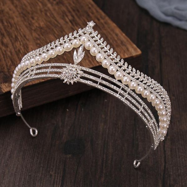hair clips & barrettes bridal crown headwear rhinestones inlaid retro headdress luxury alloy wedding birthday accessories for female lb, Golden;silver
hair clips & barrettes bridal crown headwear rhinestones inlaid retro headdress luxury alloy wedding birthday accessories for female lb, Golden;silver