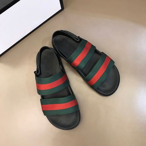 2021ss luxury designer mens brand slipper laser summer sandals beach slides slippers ladies sandali indoor bathroom shoes classic black colo
2021ss luxury designer mens brand slipper laser summer sandals beach slides slippers ladies sandali indoor bathroom shoes classic black colo