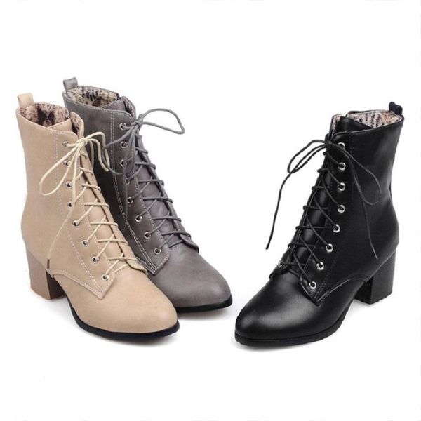 boots 2021 spring and autumn short tube women's high-heeled thick with round head straps large size female snow, Black
boots 2021 spring and autumn short tube women's high-heeled thick with round head straps large size female snow, Black