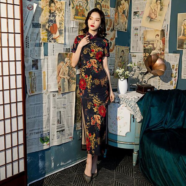 vintage handmade 8-button cheongsam women's mandarin collar traditional dress chinese style print flower long qipao ethnic clothing, Red
vintage handmade 8-button cheongsam women's mandarin collar traditional dress chinese style print flower long qipao ethnic clothing, Red
