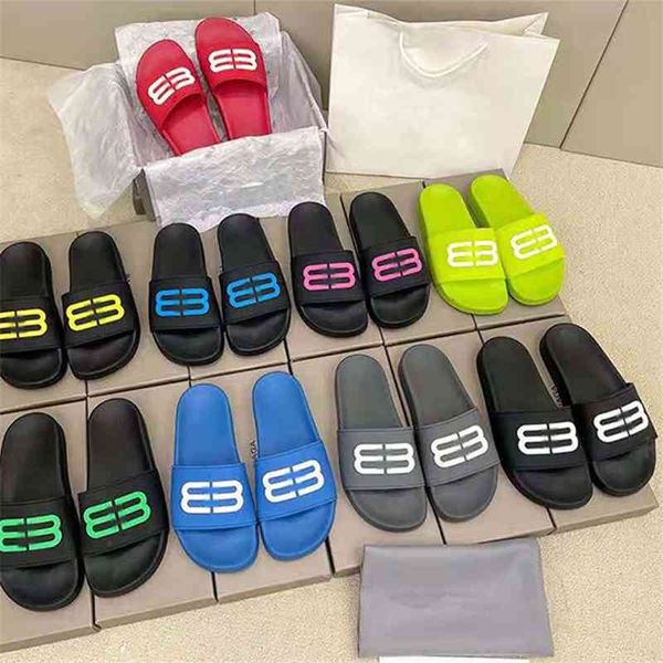 b family paris letter luminous women 2021 new leisure wear isn fashion couple slippers, Black
b family paris letter luminous women 2021 new leisure wear isn fashion couple slippers, Black