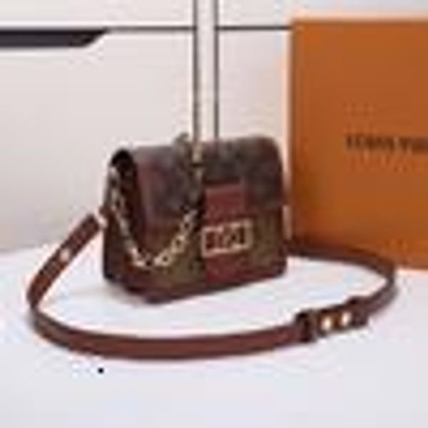 libobo6_1 83f5 m44580 backpacks handbags iconic handles shoulder bags totes cross body bag clutches evening oxidized leather business, Red;black
libobo6_1 83f5 m44580 backpacks handbags iconic handles shoulder bags totes cross body bag clutches evening oxidized leather business, Red;black