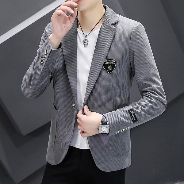 men's suits & blazers 2021 suit jacket fashion trend corduroy male coat autumn/winter windproof one button warm and slim fit blazer, White;black
men's suits & blazers 2021 suit jacket fashion trend corduroy male coat autumn/winter windproof one button warm and slim fit blazer, White;black