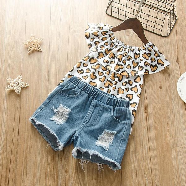 girls casual two-piece clothes set, white short sleeve round collar + blue shorts clothing sets
girls casual two-piece clothes set, white short sleeve round collar + blue shorts clothing sets