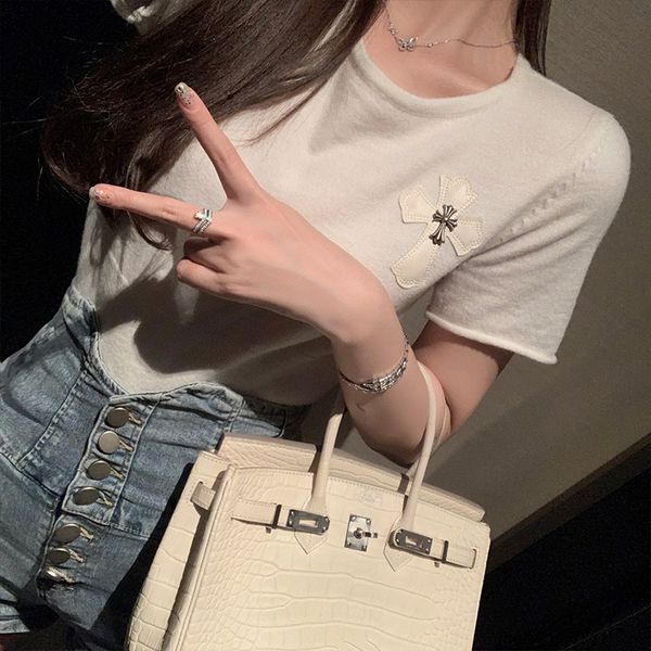factory ch cross leather label bottomed shirt women xia slim thin 100 da white short sleeve knitted t-shirt
factory ch cross leather label bottomed shirt women xia slim thin 100 da white short sleeve knitted t-shirt