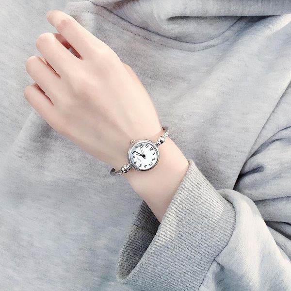 wristwatches 2021 luxury fashion gold bangle bracelet women watches stainless steel retro ladies quartz brand small clock, Slivery;brown
wristwatches 2021 luxury fashion gold bangle bracelet women watches stainless steel retro ladies quartz brand small clock, Slivery;brown