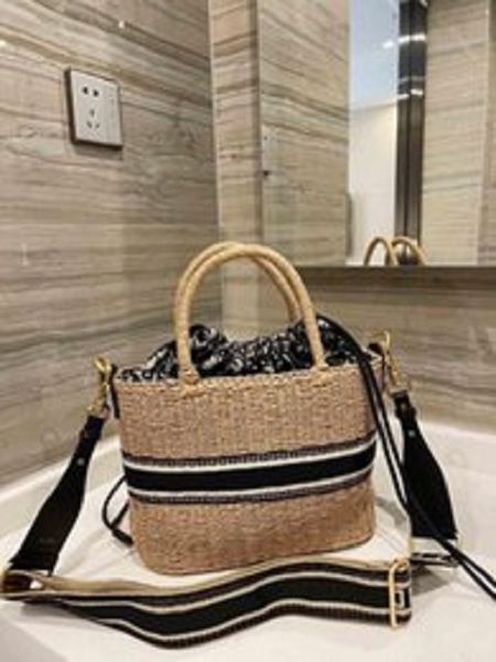handbag women luxurys designers bags 2021 crossbody bag brand bucket, cabe basket, shopping l purse zhouzhoubao123
handbag women luxurys designers bags 2021 crossbody bag brand bucket, cabe basket, shopping l purse zhouzhoubao123