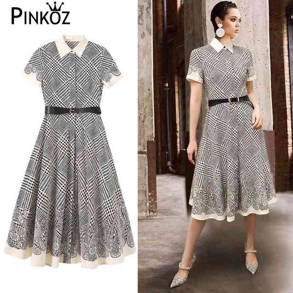 luxury designer houndstooth printed midi dress women elegant office lady party dinner dresses with belt vestido de mujer 210421, Black;gray
luxury designer houndstooth printed midi dress women elegant office lady party dinner dresses with belt vestido de mujer 210421, Black;gray