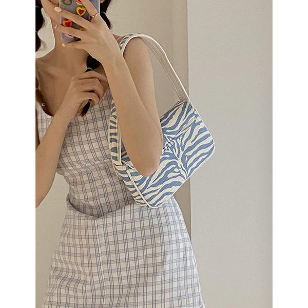evening bags women's shoulder bag wholesale cute square zebra-striped contrast color sweet flowers handbags 2021 fashion female
evening bags women's shoulder bag wholesale cute square zebra-striped contrast color sweet flowers handbags 2021 fashion female