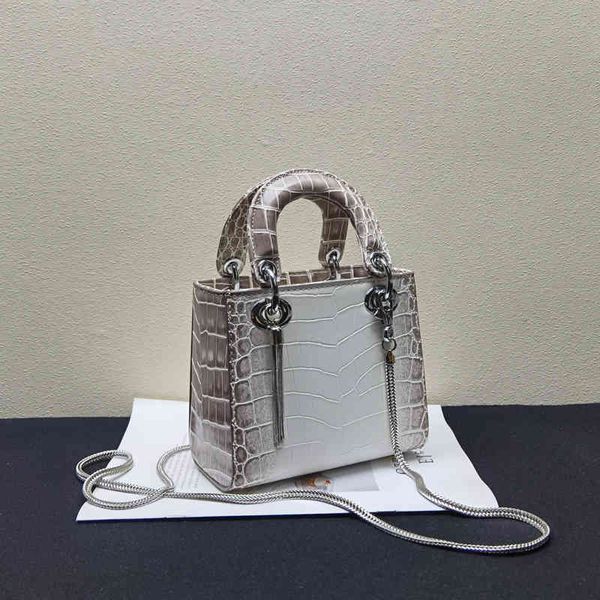 fashion korean new crocodile 2021 princess slung chain women's versatile tassel handbag
fashion korean new crocodile 2021 princess slung chain women's versatile tassel handbag