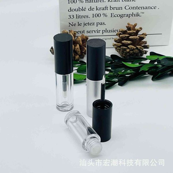 factory wholesale design new straight round eye liner, lip gloss tube, lip glaze pipe cosmetics, empty bottle, make-up material.
factory wholesale design new straight round eye liner, lip gloss tube, lip glaze pipe cosmetics, empty bottle, make-up material.