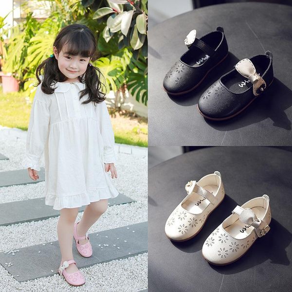 sneakers girls' leather shoes 2021 children's spring hollow flowers pu princess dancing kids girls sandals, Black;red
sneakers girls' leather shoes 2021 children's spring hollow flowers pu princess dancing kids girls sandals, Black;red