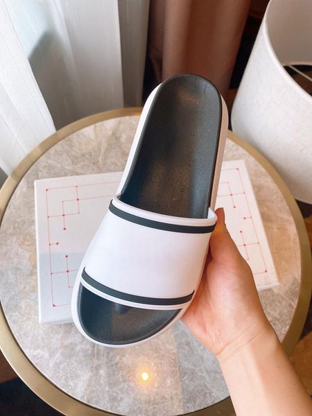 slippers 2021 fashion striped women designe harajuku round toe flat shoes girl summer street beach sandasl slides, Black
slippers 2021 fashion striped women designe harajuku round toe flat shoes girl summer street beach sandasl slides, Black
