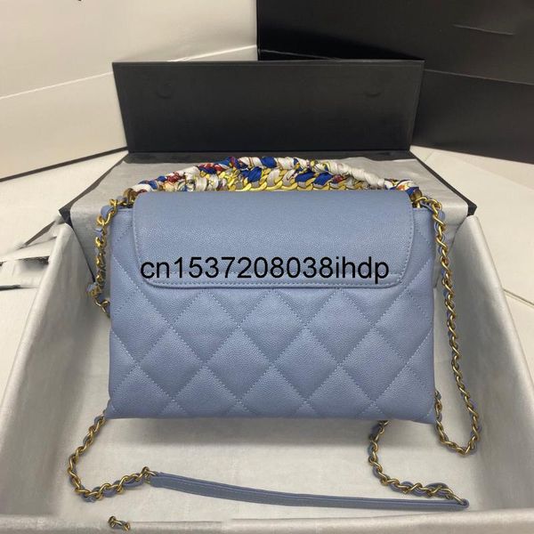 shoulder bags 2021 super luxury portable messenger bag women's handbag double iron chain with color ribbon
shoulder bags 2021 super luxury portable messenger bag women's handbag double iron chain with color ribbon