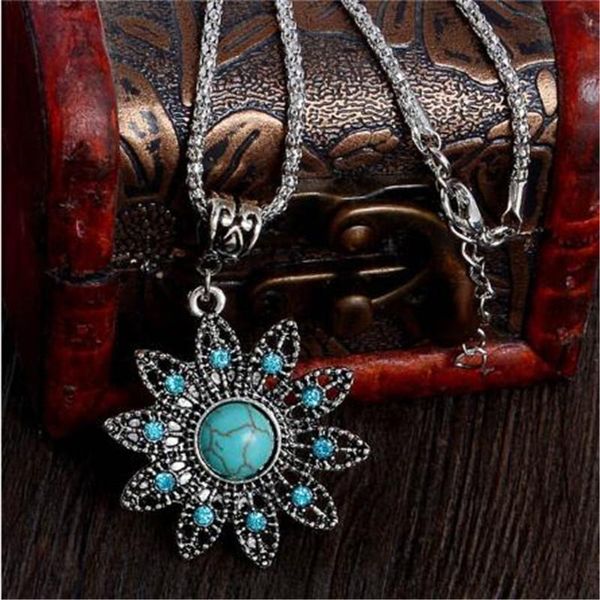 pendant necklaces vintage sunflower necklace fashion natural stone women's collar charming lady wedding party jewelry gifts, Silver
pendant necklaces vintage sunflower necklace fashion natural stone women's collar charming lady wedding party jewelry gifts, Silver