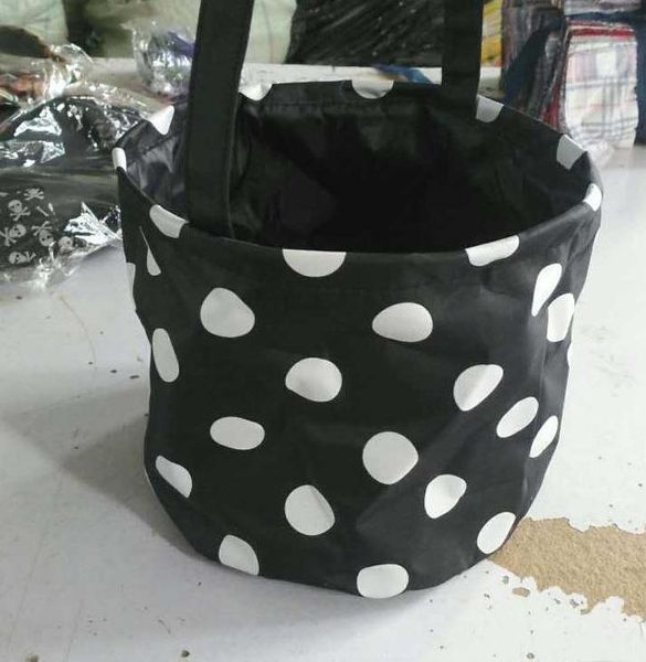 halloween bucket gift girls boys child candy bag handbag spirit festival storage basket party supplies wholesale wrap
halloween bucket gift girls boys child candy bag handbag spirit festival storage basket party supplies wholesale wrap