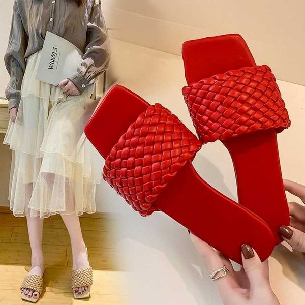 summer one-character editing slippers female style flat bottom slippers 210611, Black
summer one-character editing slippers female style flat bottom slippers 210611, Black