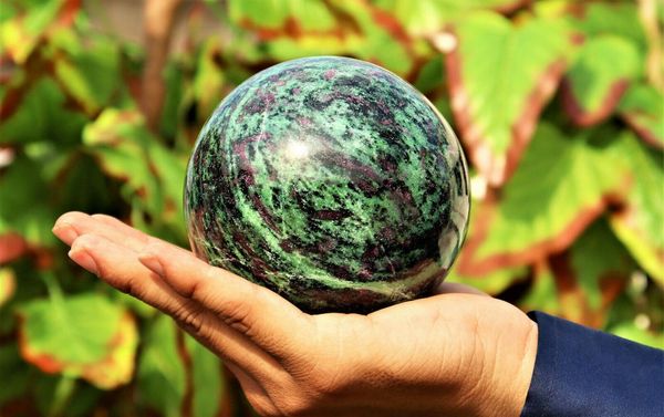 natural ruby zoisite anyolite healing metaphysical power sphere ball decorative objects & figurines
natural ruby zoisite anyolite healing metaphysical power sphere ball decorative objects & figurines