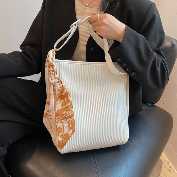 evening bags design silk scarf striped women's bag large capacity 2021 fashion crossbody student class shoulder tote
evening bags design silk scarf striped women's bag large capacity 2021 fashion crossbody student class shoulder tote