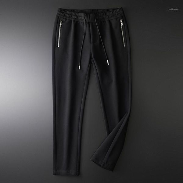men's pants plush thickened casual sports autumn winter middle-aged fashion solid color straight, Black
men's pants plush thickened casual sports autumn winter middle-aged fashion solid color straight, Black