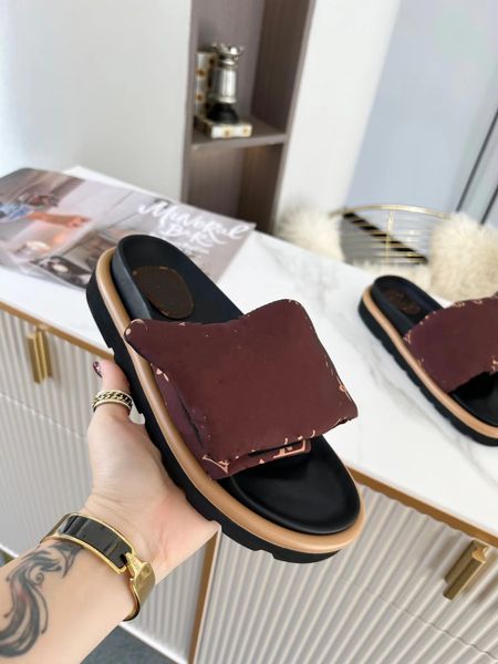 designer lady leather sandals rubber sandal womens fisherman platform slides triangle metal 0709, Black
designer lady leather sandals rubber sandal womens fisherman platform slides triangle metal 0709, Black
