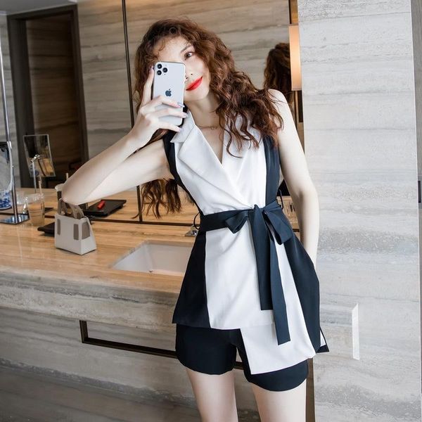women's tracksuits 2021 summer 2 piece sets womens outfits sashes sleeveless and shorts set korean office wear elegant women peice 200, Gray
women's tracksuits 2021 summer 2 piece sets womens outfits sashes sleeveless and shorts set korean office wear elegant women peice 200, Gray
