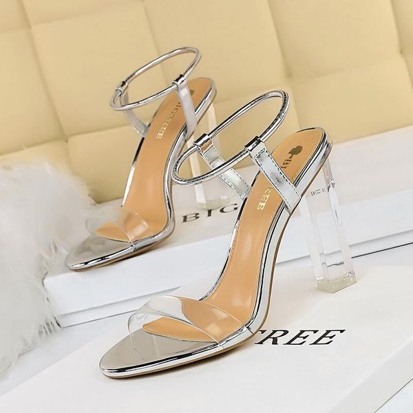 plus size 43 women classic 9.5cm super high heels sandals female gladiator summer shoes ladies pumps pole dance shoes women, Black
plus size 43 women classic 9.5cm super high heels sandals female gladiator summer shoes ladies pumps pole dance shoes women, Black
